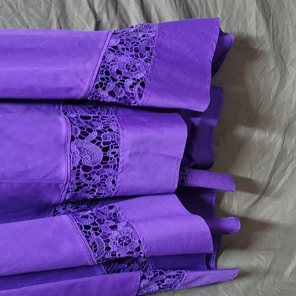 Dress - Picture 2 of 7